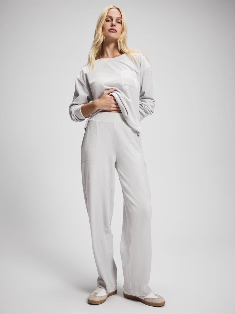 NWT SOMA Velvet Sweat Set - Picture 4 of 8